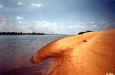 praia no rio Tocantins (11678 bytes)